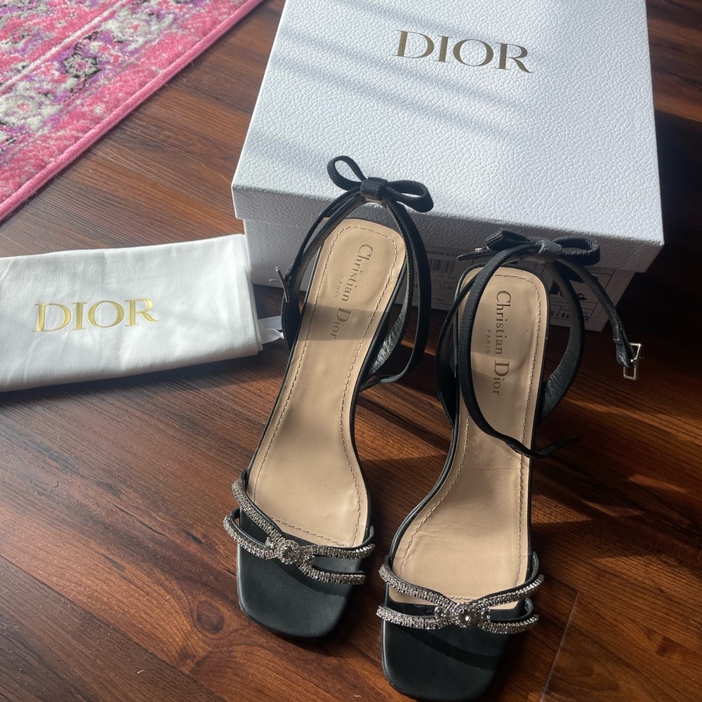 Christian Dior size 10.5 crystal heel